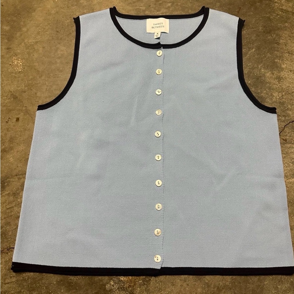Things Between size medium sleeveless button down
